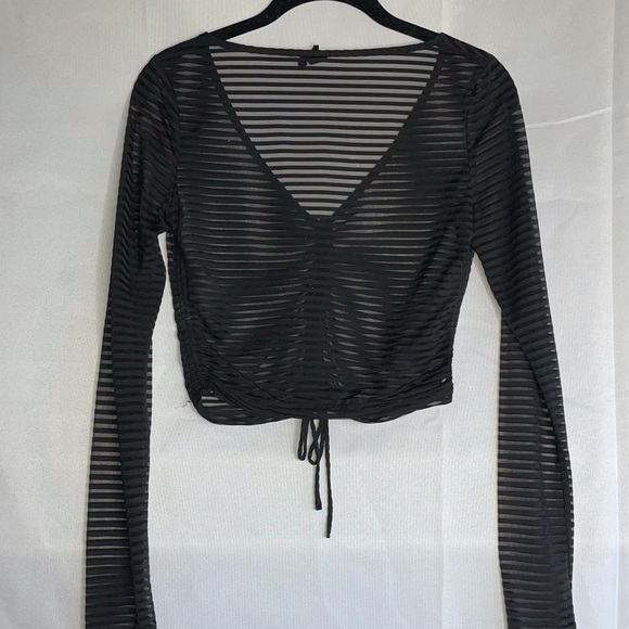 Striped Long Sleeve Crop Top - Picture 8 of 12
